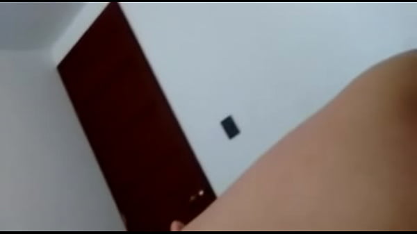 Nonton Me La Ech&eacute; En El Hotel En Nuestras Vacaciones thumbnail