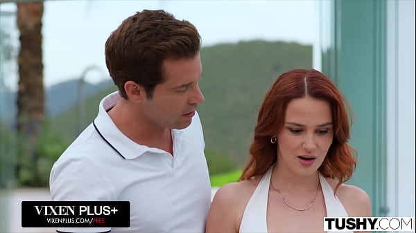 Norah forgot her anniversary, but stumbles into the perfect gift idea. 