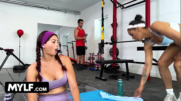 Play MP4 - Working Out Turns Into a Competition to Fuck Our New Trainer