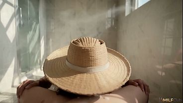 Fertile 35 Year Old Hot Mom Begs For Young Neighbor's Cum In Her Backyard [ai] thumbnail