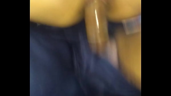 Fodendo No Banco De Tras Em Quando O Corninho Dirige thumbnail