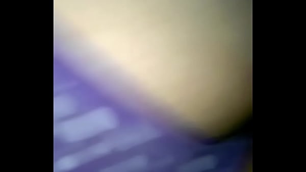 She left her man at home to cum get da gud dikk