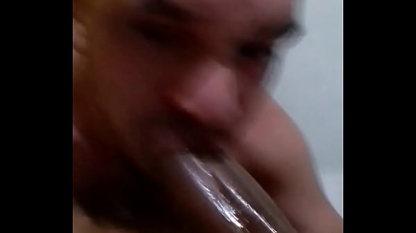 Play MP4 - Fodendo garganta do puto