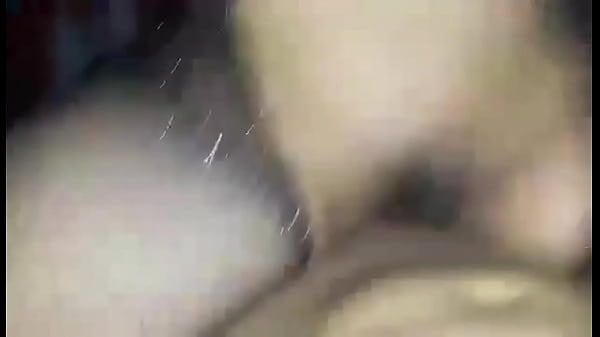 Play MP4 - Rica culona deja que termine dentro de ella y la lleno de leche