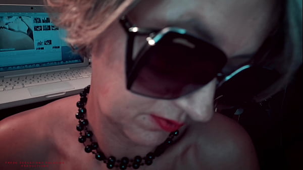 Mature anal sex seep creampie