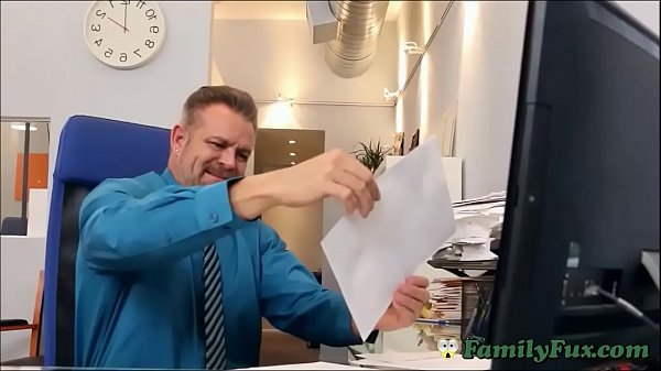 Teen Slut Secretary Fucking_Boyfriend