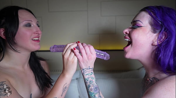 Goth pawg sluts public fucking & eating booty 