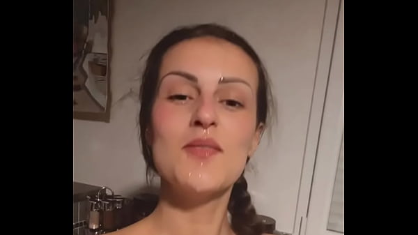 Nonton Hum Une Bonne Faciale Vid&eacute;o Ce Soir thumbnail