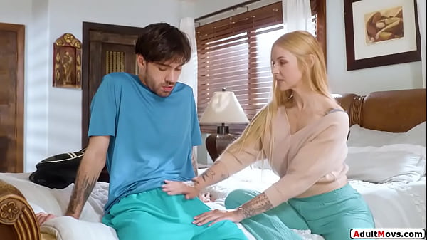 Play MP4 - Big tits stepmom rides stepsons big cock