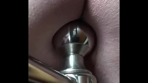 Play MP4 - bed post insertion part 2