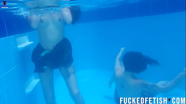 Play MP4 - Yessica Bunny   Helen star horny sexy duo