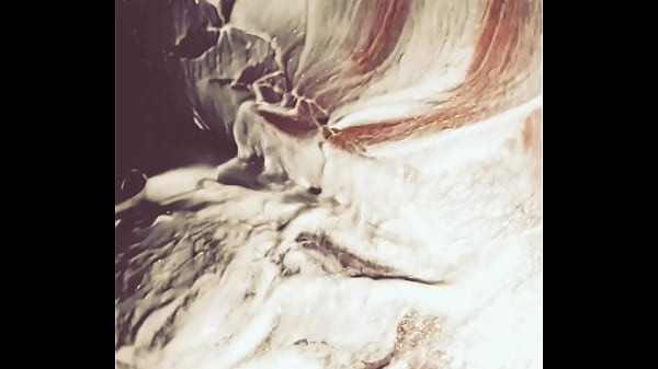 Play MP4 - LOCAL HORNY MAN POUR BODY LOTION ON HIS ASS AND DICK