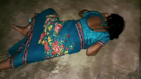 Play MP4 - Indian village bhabhi hardcore sex with naughty