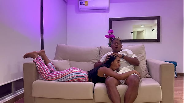 Play MP4 - Stepmom and stepson&period; Cum in her mouth