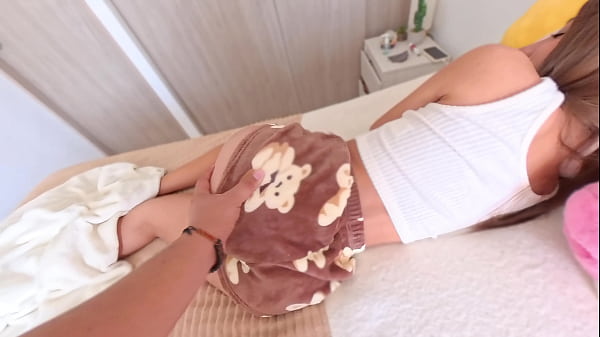 Play MP4 - HERMANASTRO ME FOLLA EN SU CUMPLEA&Ntilde;OS &num;18 Y ME HACE UN CREAMPIE ANAL