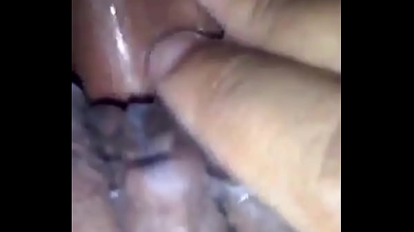 Enchendo a boceta da_safada_de leite