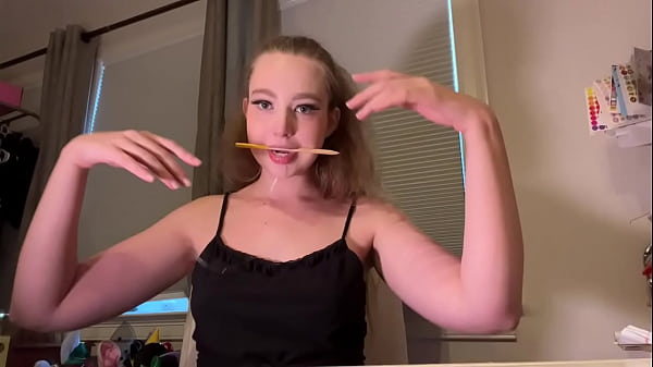 Play MP4 - Pencil Mouth Mukbang Challenge