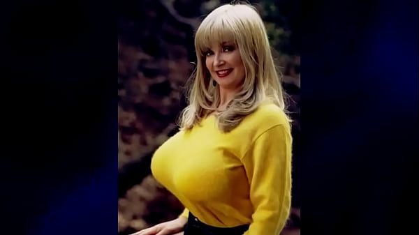 DownblouseBig Boobs BBW Fat Milfs