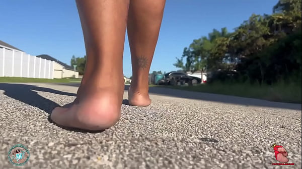 Nonton Big Crusty Dirty Feet Joi Stimulation thumbnail