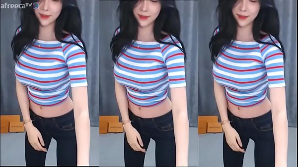 Play MP4 - G&aacute;i H&agrave;n Quốc nhảy phản ứng thỏ