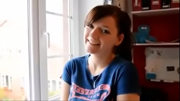 Deutscher_Teenporno mit junger Rothaariger