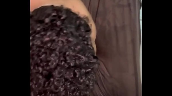 Um Boquete E Um Copo Dagua N&ccedil;ao Se Nega A Ningu&eacute;m thumbnail