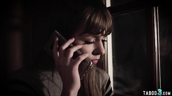 Play MP4 - Dirty family reunion with stepdaughter and hot fucking