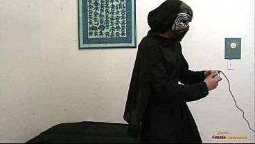 Nonton Female Jedi Is Strong With The Ballbusting With Some Delicious Fucking thumbnail