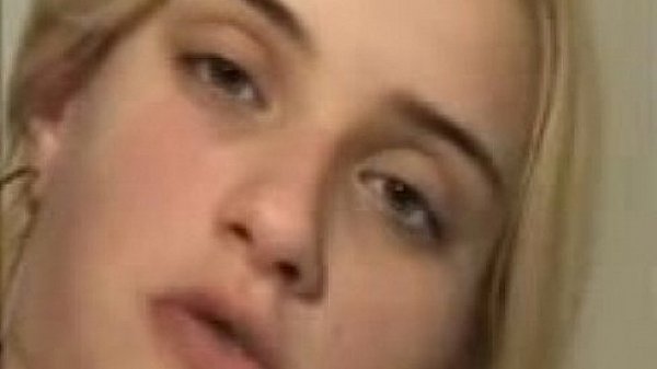 Kate wnslet lookalike 