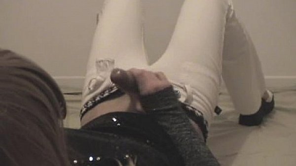 Teen Crossdresser Stroking on Cam! 
