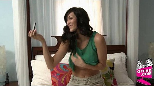 Nonton Sensual Lesbains 1569 thumbnail