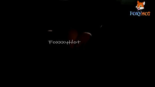 Sali a un bar de fiesta y aprovecehepara tocarme y masturbarme_en el UBER