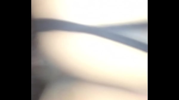 Play MP4 - Cogiendo liguero negro