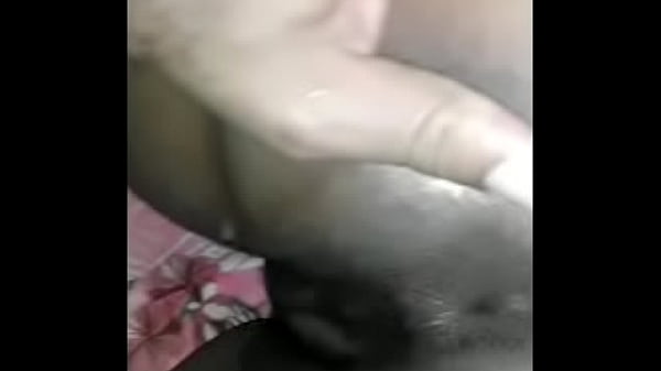 Gozado Na Buceta Grande Da Puta thumbnail