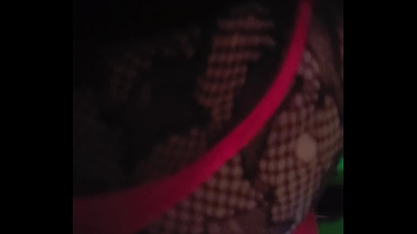 Play MP4 - Penetrando a pelo a luanitha en su cuarto san borja