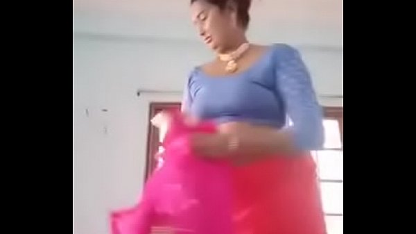 Swathi naidu_latest videos while shooting dress change part 2