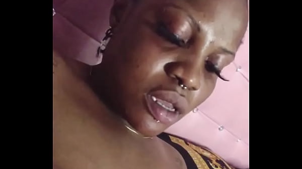 I Hv A Deep Pussy thumbnail