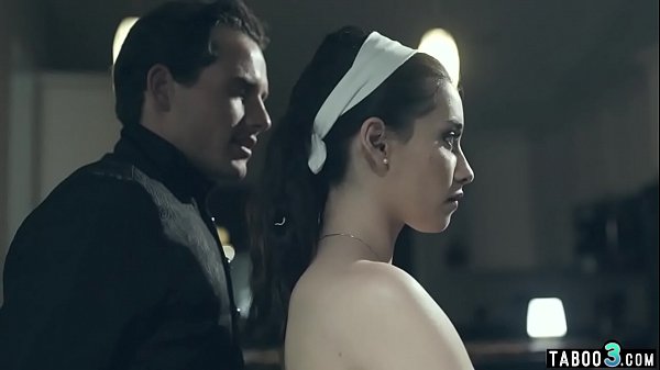 Petite teen housemaid satisfiesher lord_dirty wishes