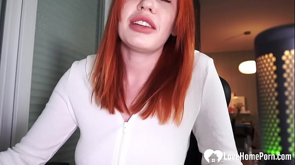 Nonton She Likes To Ride My Hard Cock thumbnail