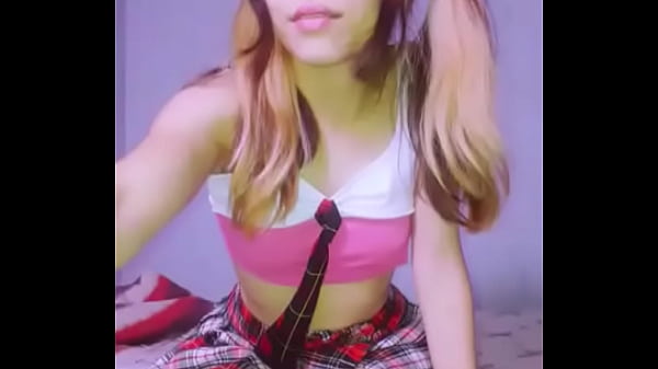 Bonneyuwu - 3:06 charlando con mi padrastro 