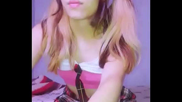 Nonton Bonneyuwu - 3:06 Charlando Con Mi Padrastro thumbnail