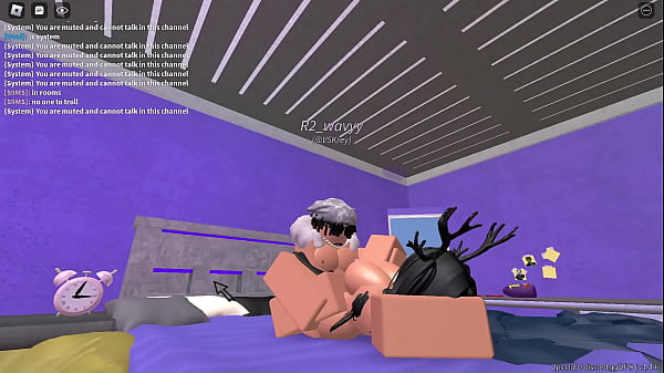Play MP4 - Rich slut gets pounded by a roblox fan