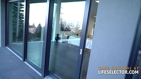 Delivery guy has to give special service to horny_clients