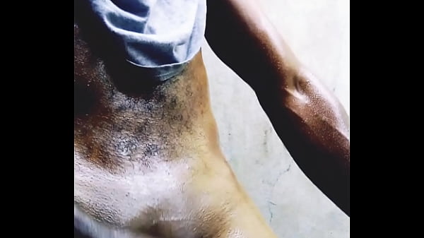 Play MP4 - African horny man getting oiled-up&comma; giving his dick a GOOD RUB