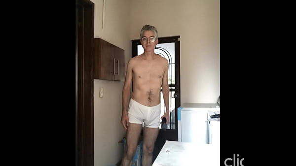 Sonido masturbacion masculina movimiento testiculos golpeando al mover la verga Audio Erotico Hombre Vergon Se Masturba Pene Monterrey Mty Mexico