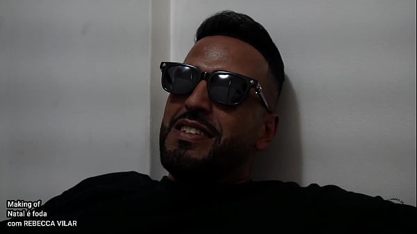 Assista o making of completo do especial de natal com a deliciosa rebecca vilar