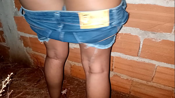 Meu chefe me pegou me tocando e eu o fodei para n&atilde;o ser desido