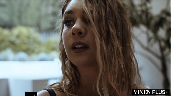 Play MP4 - VIXENPLUS Lena Paul Reaches her Limit