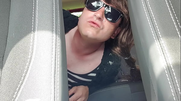 Play MP4 - Auto self cumshot shemale