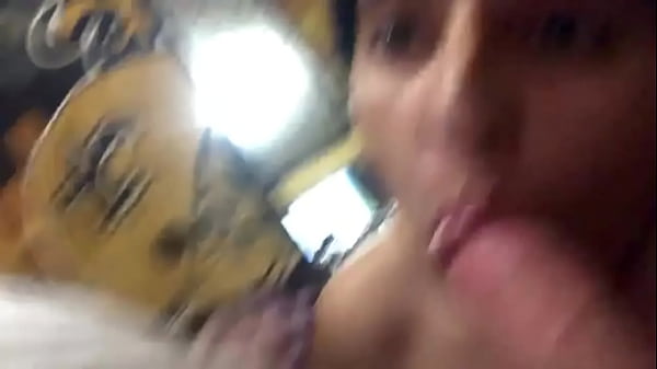 Play MP4 - She is a fucking whore